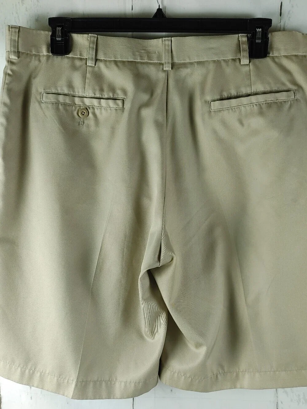 Ben Hogan Performance Golf Shorts Mens Khaki Beige Flat Front Casual 38
